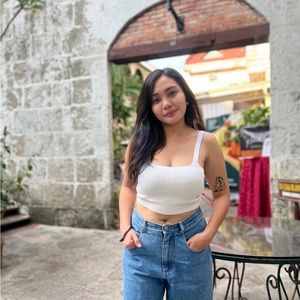 Meet your Posher, Rhona